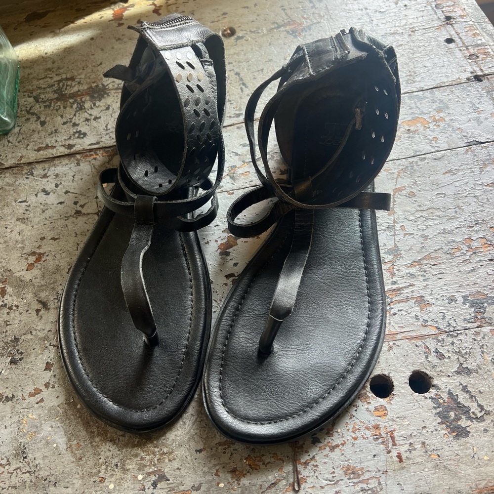 Joe's Jeans Black Leather Wrap-Around Sandals